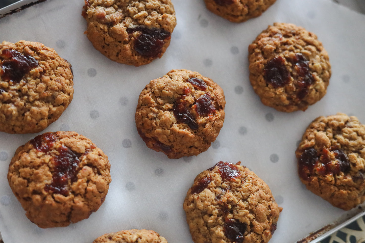 Oatmeal Guava Cookies - 12 cookies